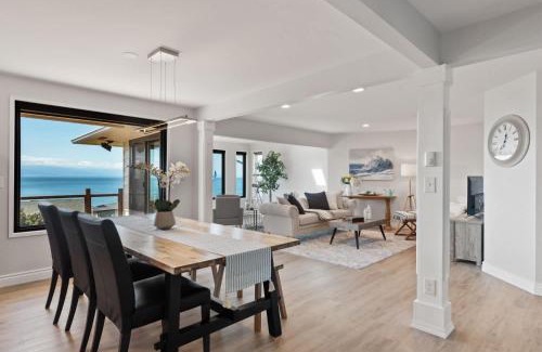 Oak Harbor House | Ebey Landing Ocean View Retreat on Whidbey Island