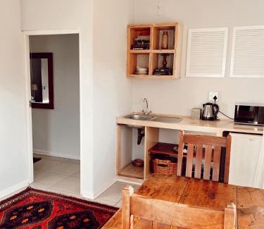 Umtata Bed & Breakfast | Ebony Moon