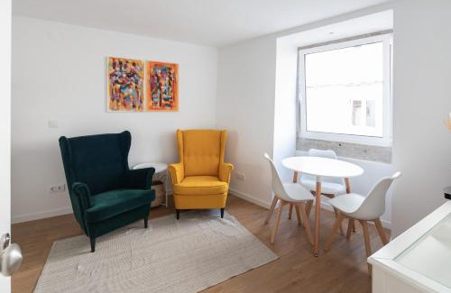 Sesimbra Bed & Breakfast | Echo Homespaces Marquês