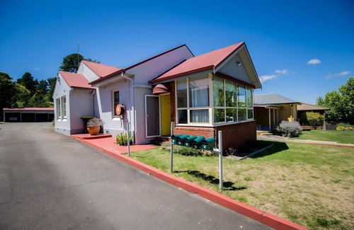Katoomba Villa | Echo Point Village - 2 Bedroom Villa - King