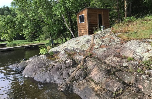 Ray House | Echo Retreat Lake Kabetogama
