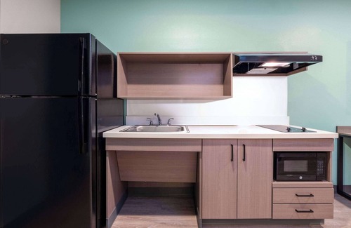 Arcadia Hotel | ECHO Suites Extended Stay by Wyndham Spartanburg