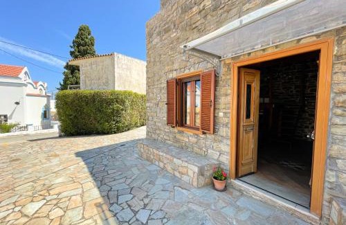 Embonas House | Echo Traditional House - Ηχώ Παραδοσιακό Σπίτι