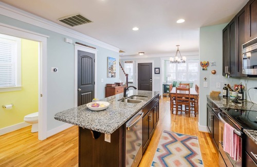 Davidson House | Eclectic 3BR Steps to Main Street With a Patio