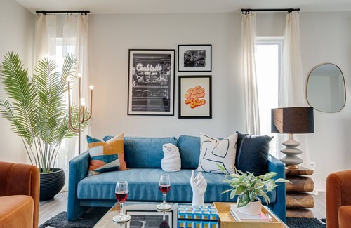 Whitebridge House | Eclectic Charm - 2 Rooftop Decks - The Nations