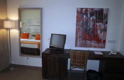 Simancas Hotel | Eco Alcalá Suites