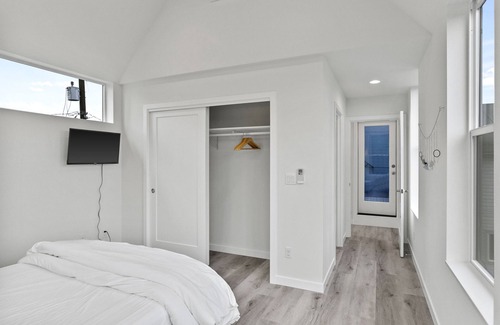 Crown Hill Apartment | Eco built Crown Hill Townhouse