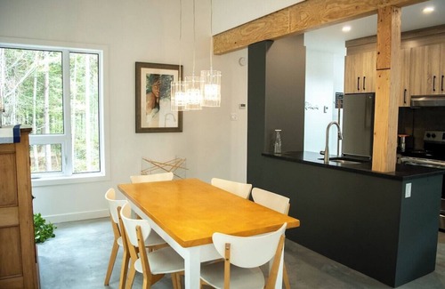 Sainte-Christine-d'Auvergne Cottage | Ecology, between forest and river - L'Hermine Charme