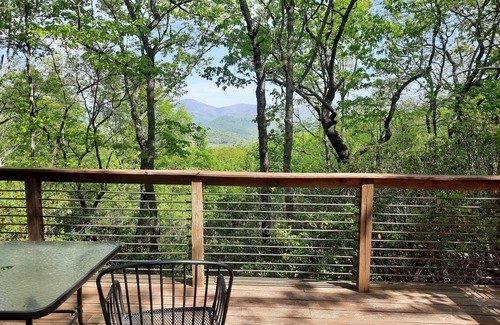 Dahlonega Cabin | Eco Deluxe Cabin - Barefoot Hills