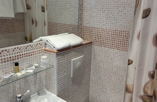 Vence House | Eco double bed (3)