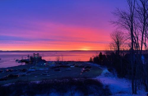 Lincolnville House | Eco-friendly studio - ocean views, close to beach