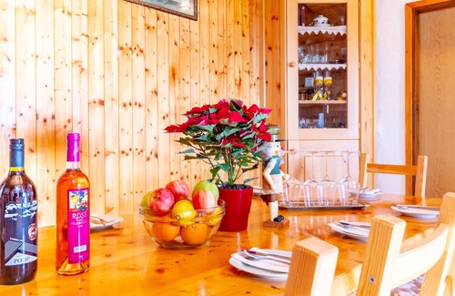 Zrnovo Cottage | Eco holiday house Cive