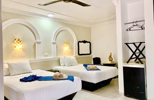 Izamal Hotel | Eco Hotel Green River