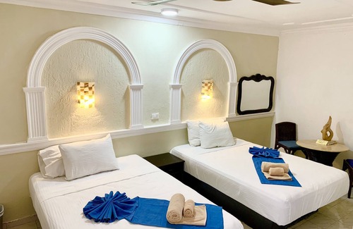 Izamal Hotel | Eco Hotel Green River