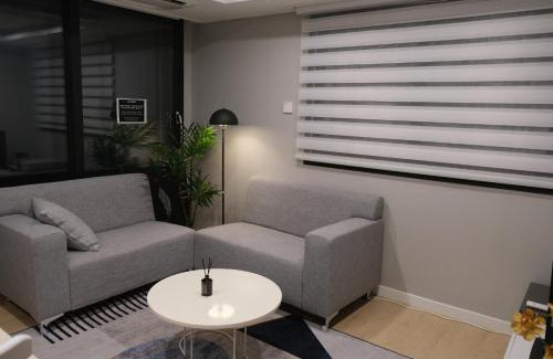 Yeonhui-dong Apartment | Eco Living Yeonnam