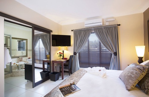 Zwartkop House | Eco Park Lodge