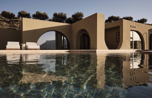 Kissamos Villa | Eco Sanctuary: 3-Bed Villa, Garden Terrace, Infinity Pool, AegeanSea View
