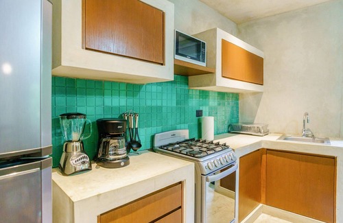 La Veleta Condo | Eco-sustainable Luxury Between Beach Hotspots & Tulum Town by Stella Rentals
