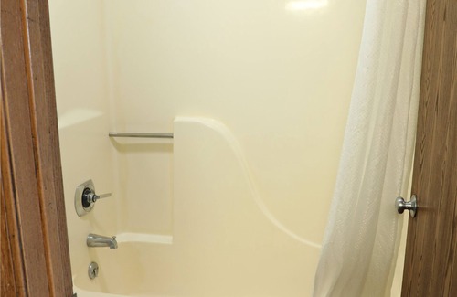 Columbus Hotel | Econo Inn