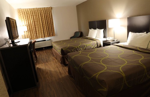 Columbus Hotel | Econo Inn