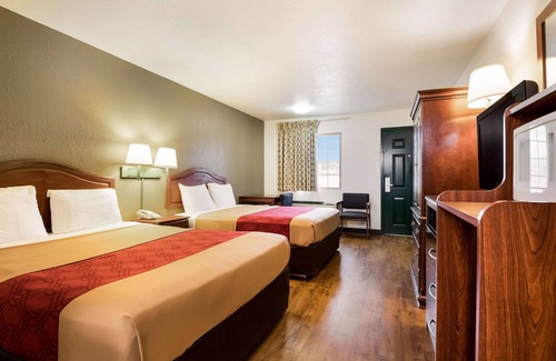 Bartlesville Hotel | Econo Lodge Bartlesville Hwy 75