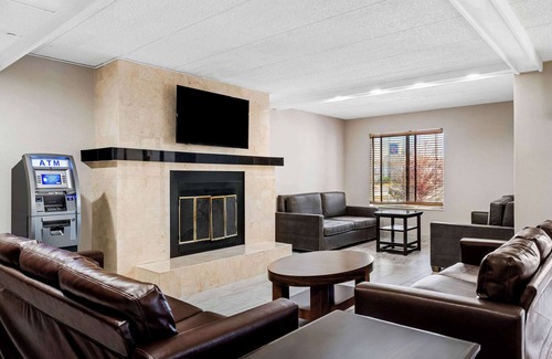 Billings Hotel | Econo Lodge Billings
