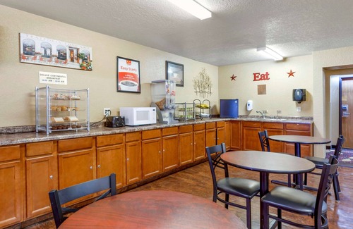 Rapid City Hotel | Econo Lodge Black Hills
