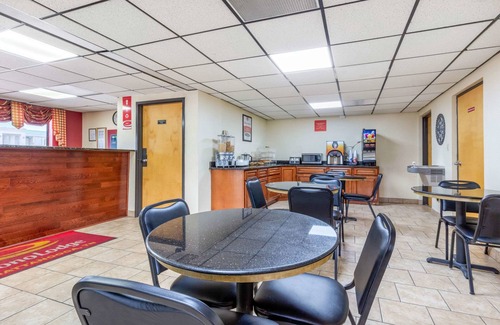 Tyner Hotel | Econo Lodge Chattanooga Northeast - Ooltewah