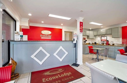 Goose Creek Hotel | Econo Lodge Goose Creek
