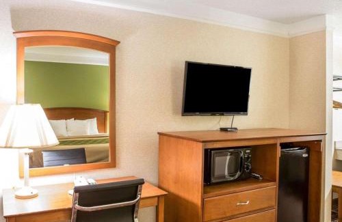 Knoxville Cabin | Econo Lodge Knoxville North