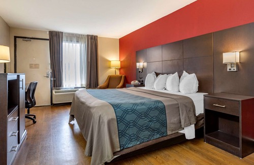 North Charleston Hotel | Econo Lodge North