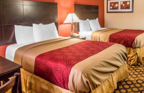Richmond Hill Cabin | Econo Lodge Richmond Hill