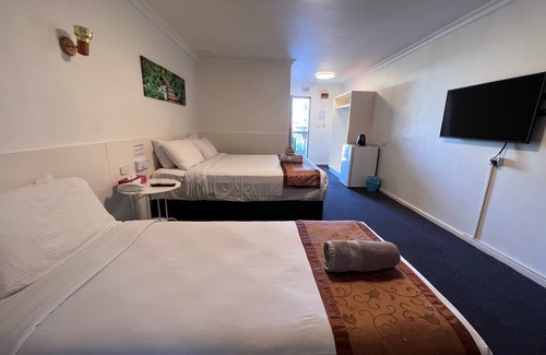 Rivervale Hotel | Econo Lodge Rivervale