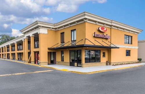 Savannah Hotel | Econo Lodge Savannah Midtown