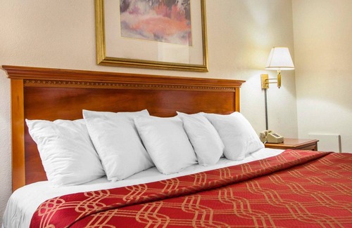 Somers Point Hotel | Econo Lodge Somers Point