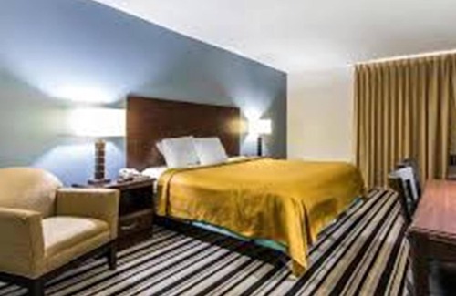 Ardmore Hotel | Econo Lodge