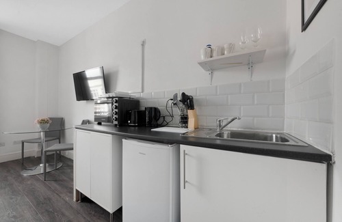 Archway Apartment | Economical Studio 2 Mins from Archway