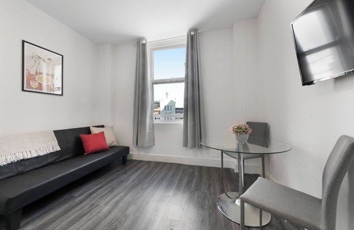 Archway Apartment | Economical Studio 2 Mins from Archway