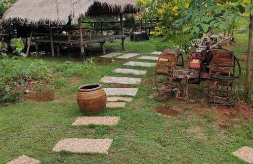 Rayong Apartment | Economy double room with fan only and external bathroom facilities