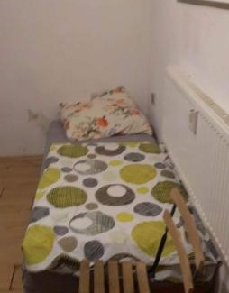 Kosire Apartment | Economy flat 18 minutes from Vaclavske namesti