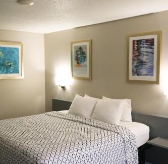 St. Augustine Hotel | Economy Inn Historic District
