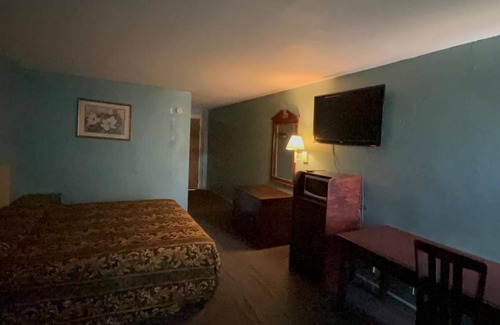Greenville Hotel | Economy Inn of Greenville, NC