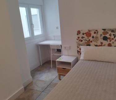 El Ensanche Zona Nuova House | Ecorooms SCQ estación
