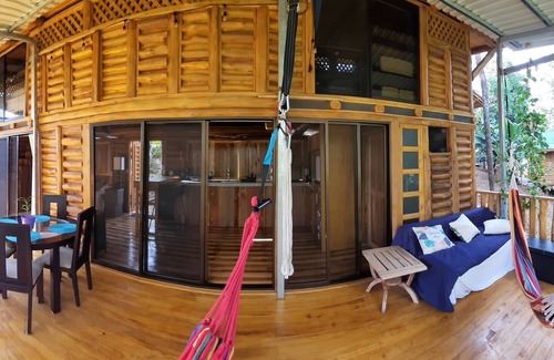 Samara Cabin | ECOTURISMO GUAYACANES