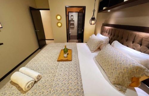 Simon Bolivar Apartment | Ecuabook OmniHospital Torre Sol 702