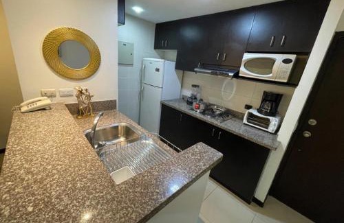 Puerto Santa Ana Apartment | Ecuabook torre sol 32 mall del Sol