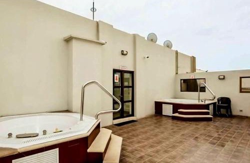Simon Bolivar Apartment | Ecuabook Wyndham Garden Torre Sol 907