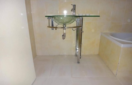 Surulere Hotel | ED Scob Suites Limited