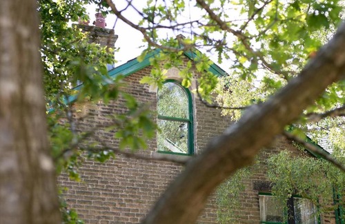 Edale Apartment | Edale - Loft with a view