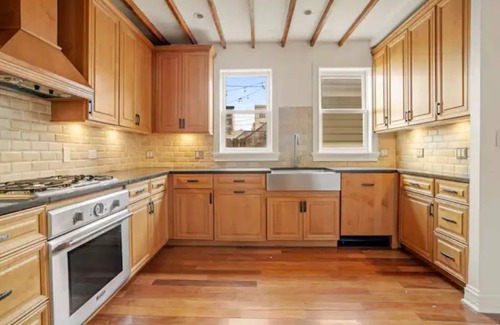 Roscoe Village House | Eddy House, Roscoe Village Haven